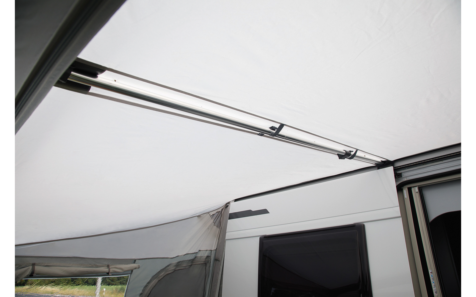 Oppblåsbart reisefortelt Fortuna Air 300x280 cm, 12 kg - DWT