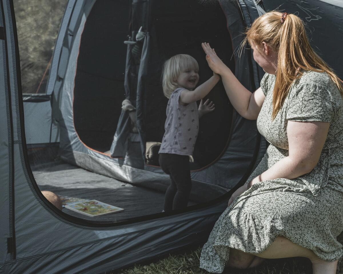 Tunneltelt Sola 6 for 6 personer, 380x660cm, 3 soner - Easy Camp