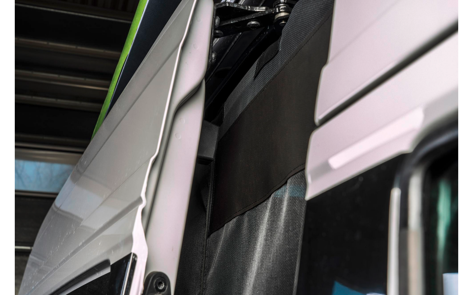 Myggnett skyvedør høyre fine-mesh for VW Crafter / Grand California - Mayr