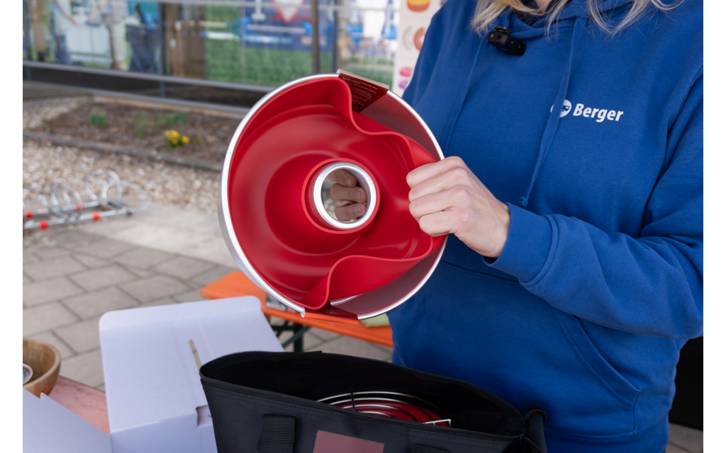 Campingstekeovn 3 l 5-delers sett med termometer - Omnia detalj av ventilasjonshull