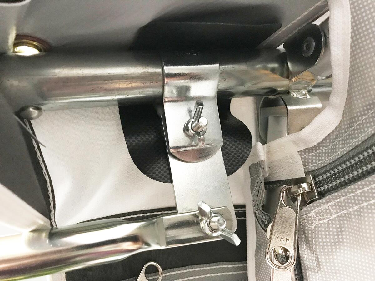 Adaptersett Castel for fortelt Pioneer 240 - Walker montert detalj