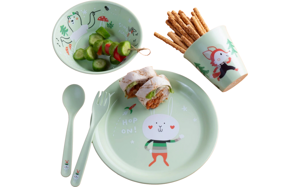 Barneservise sett HOP ON AT HOME 5-delt pistachio montert