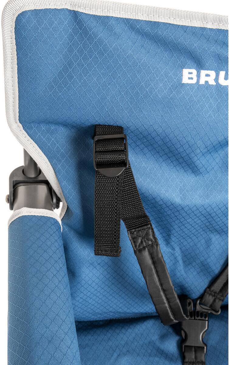 Nærbilde av sikkerhetssele på Barnestol Action Baby Equiframe blå med brett