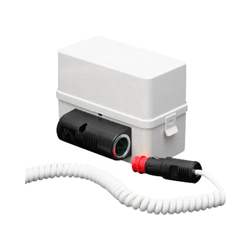 Batteriboks med 12V stikkontakt for 2x 6V batterier Comet forfra