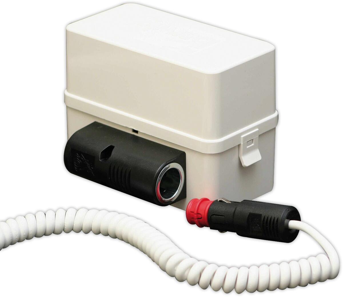 Batterikasse med 12V-uttak 14,5x11x11cm for mobildusj - Comet forfra