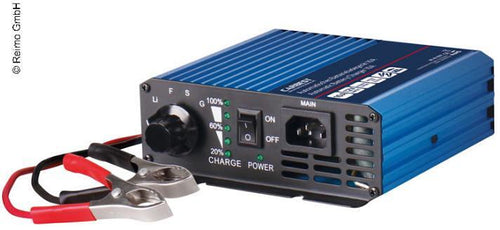 Batterilader 12V 3-trinns for LiFePO4, AGM og blybatterier Carbest detalj av LED indikator