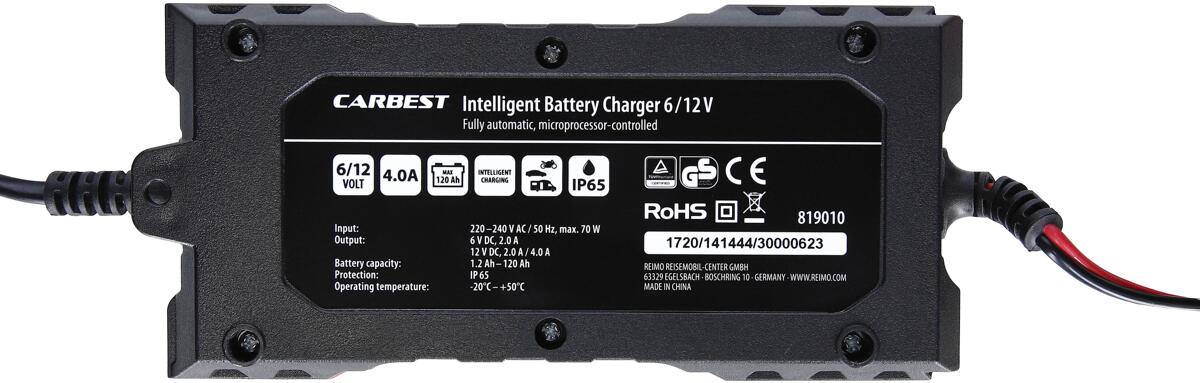 Detalj av LCD-display på Batterilader 6/12V 4A med LCD-display og 5-trinns lading Carbest