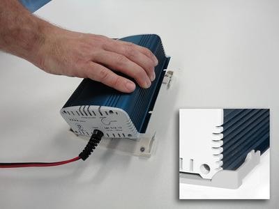 Montert Batterilader LBC 512-10S i campingbobil