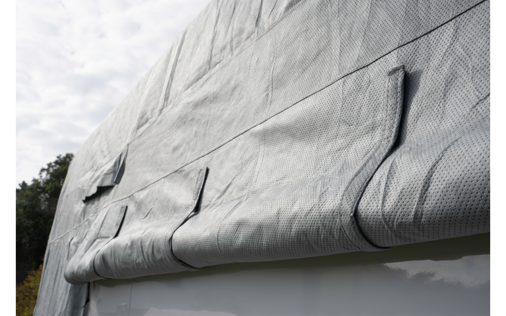 Beskyttelsestrekk StrongProtect for bobil og van 550-610 cm oppbevaringspose
