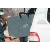 Montert bifasialt bærbart solcellepanel 220W EcoFlow i bruk