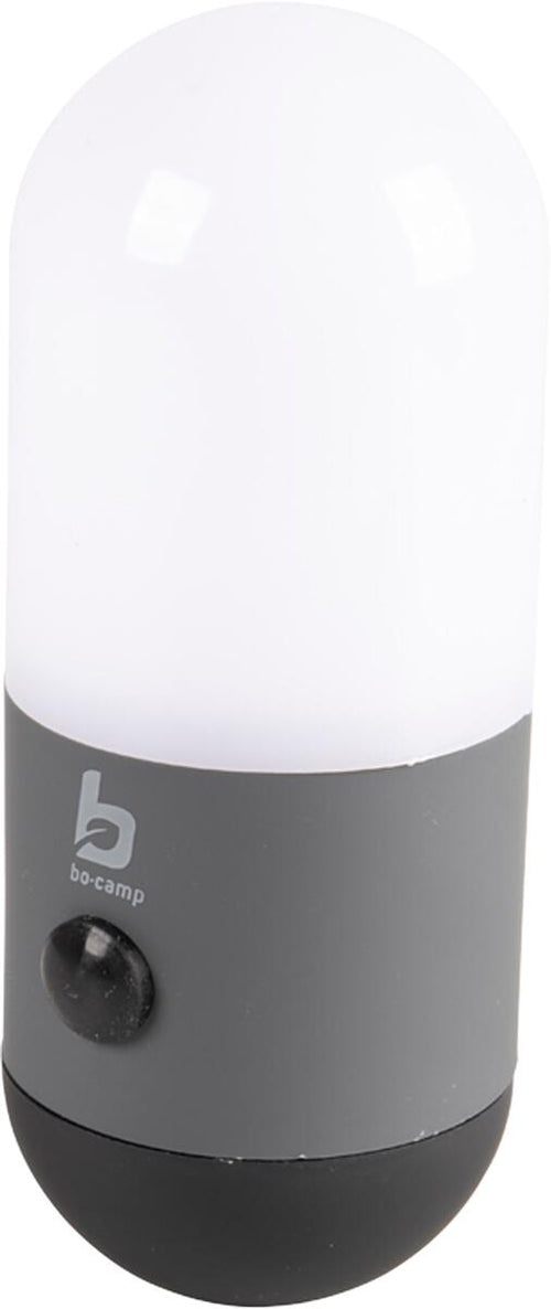 Bordlampe og hengelampe Propus LED 120 lumen montert og brukt