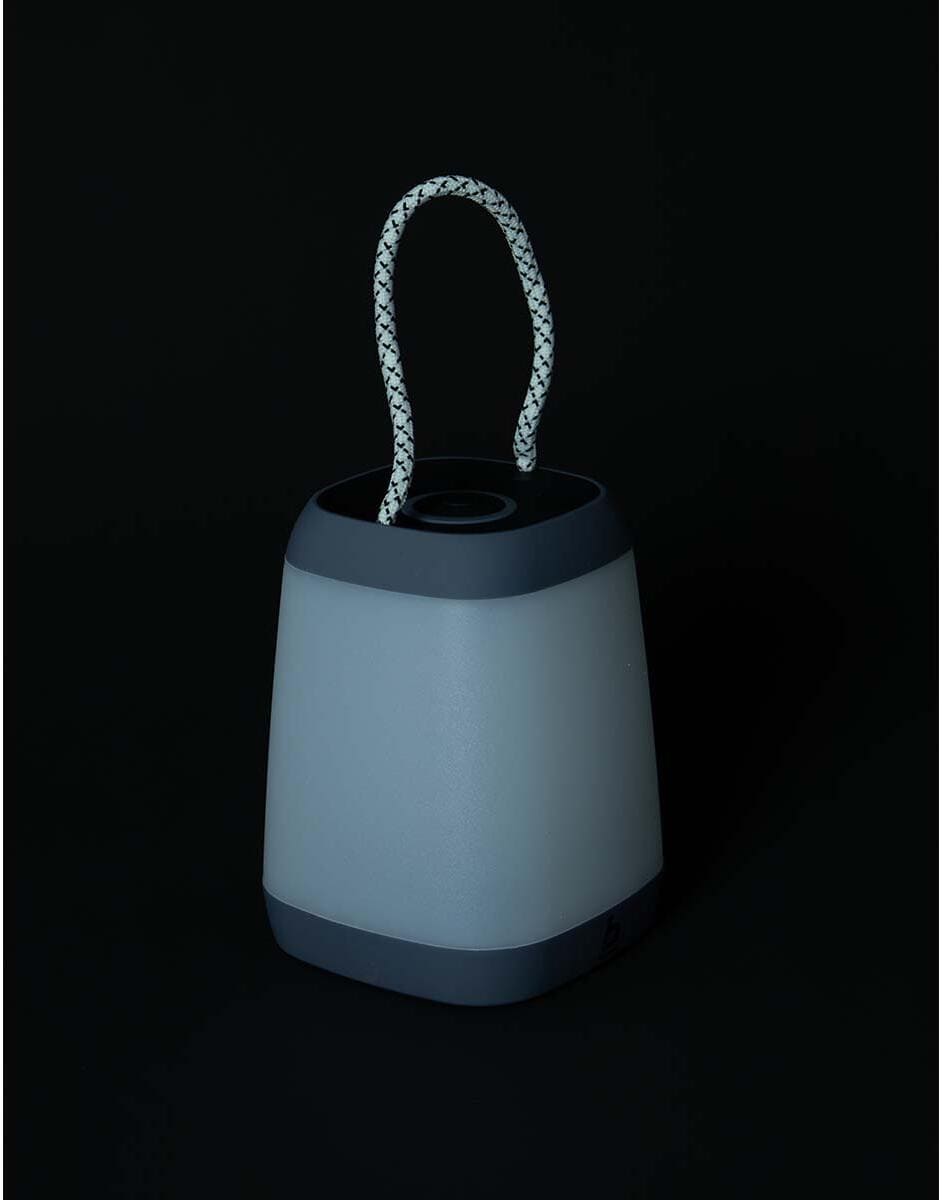 Bordlampe Sargas oppladbar LED 180 lumen hvit montert med snor