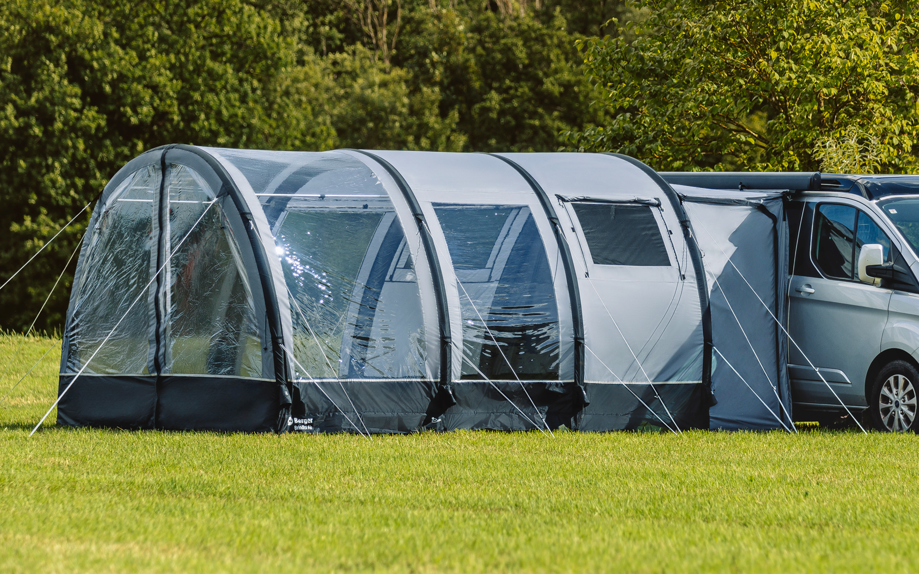 Brindisi Air oppblåsbart bussfortelt forfra