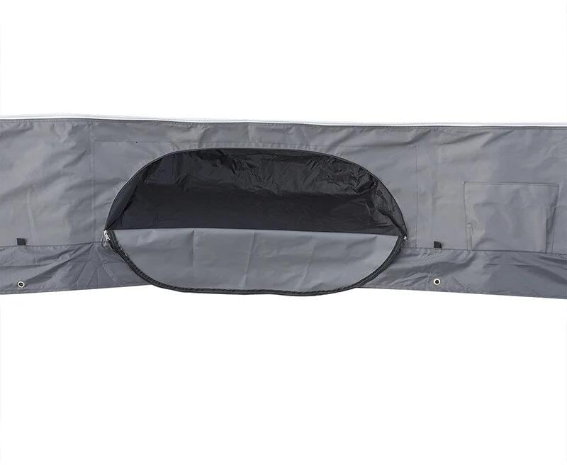 Montert Bunnskjort med oppbevaringslommer 50x580 cm gra pa campingvogn