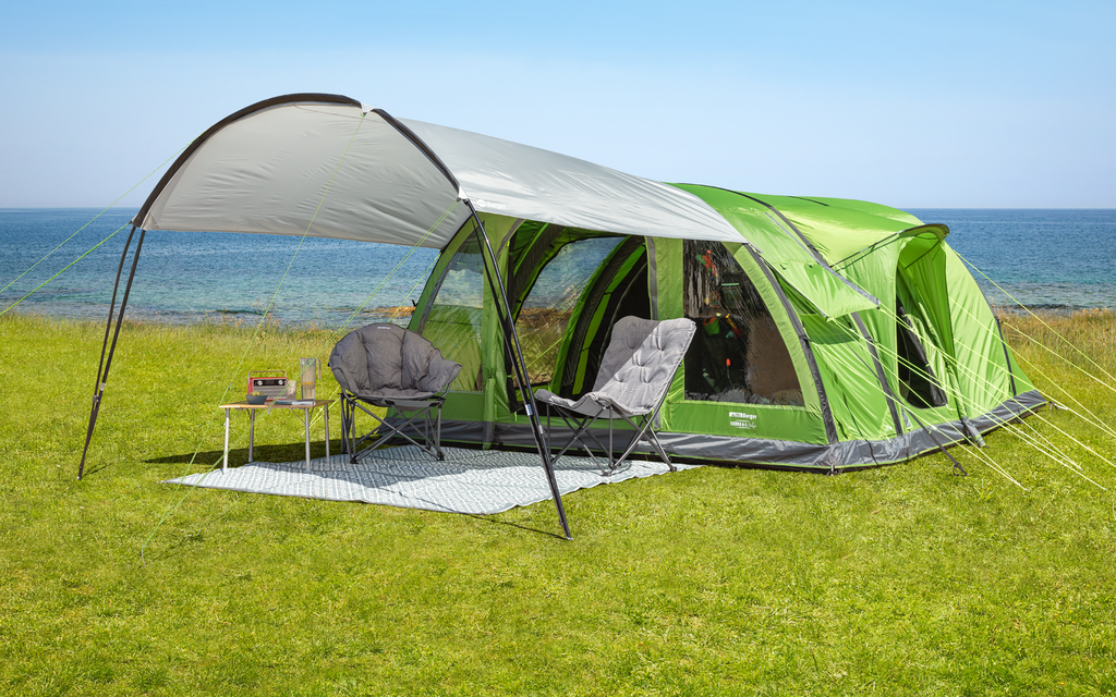 Calabria universelt solseil 280x300 cm montert på campingvogn