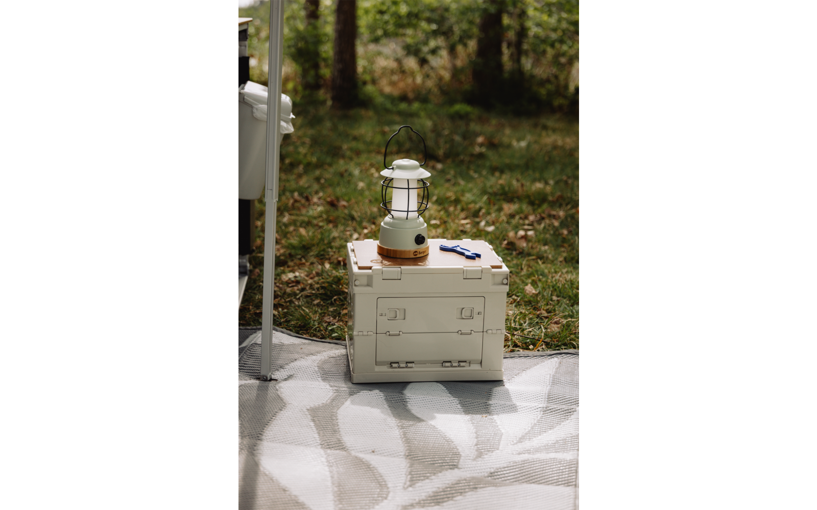 CamperBox L 30 sammenleggbar oppbevaringsboks sett fra siden