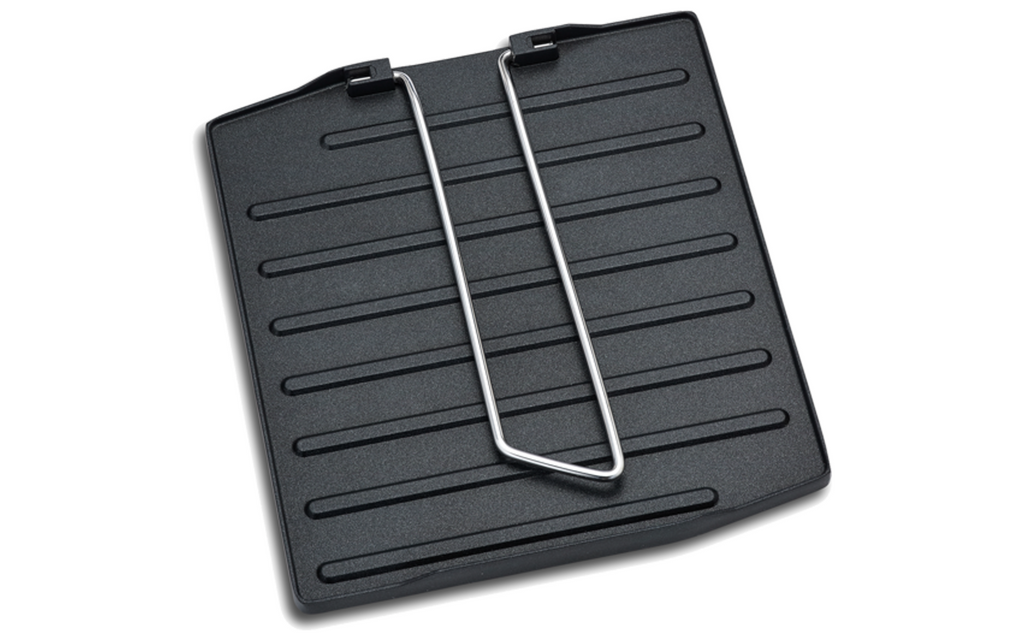 CampFire grillplate aluminium med antihaftbelegg og sammenleggbart håndtak detalj