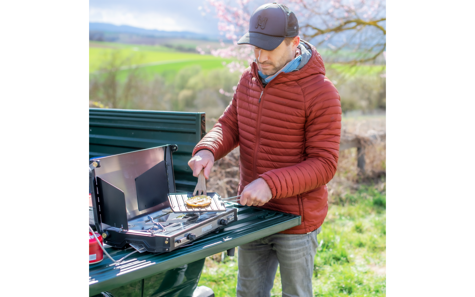CampFire grillplate aluminium med antihaftbelegg og sammenleggbart håndtak pakket i veske