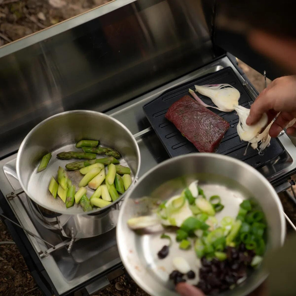 CampFire grillplate med antiheftbelegg sideprofil