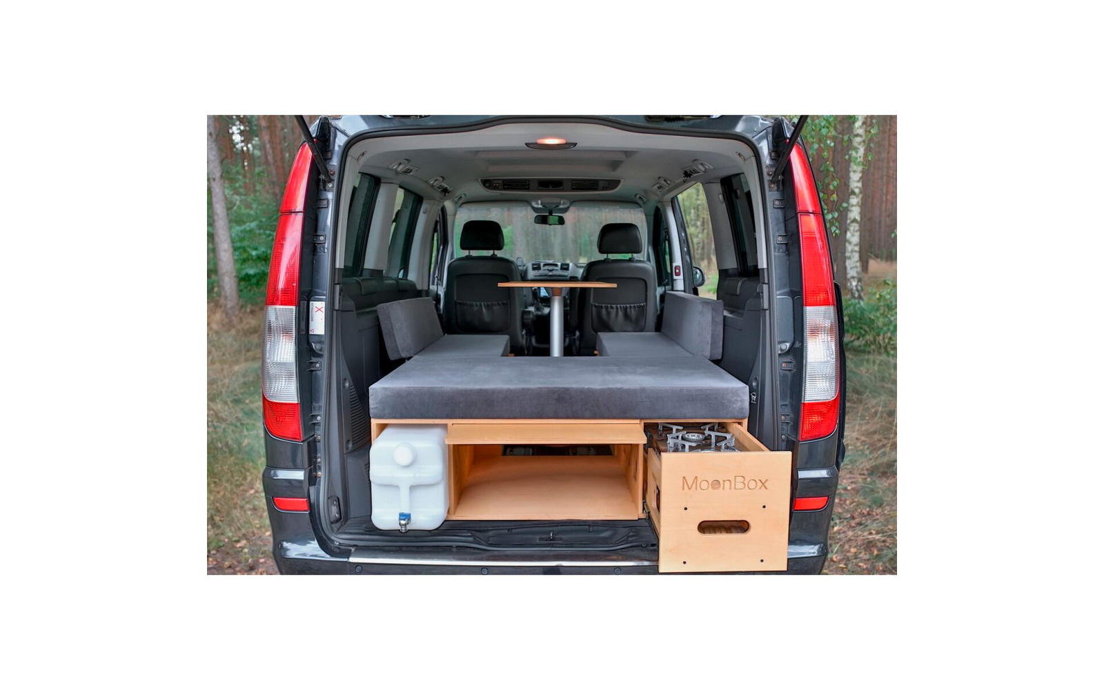 Campingboks 115 med bord for van/buss Moonbox vanntank med kran
