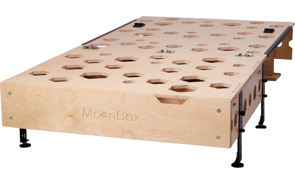 Campingboks Slim for kombi, SUV og van m/soveunderlag 173-190 cm - Moonbox skuff med skjærefjøl