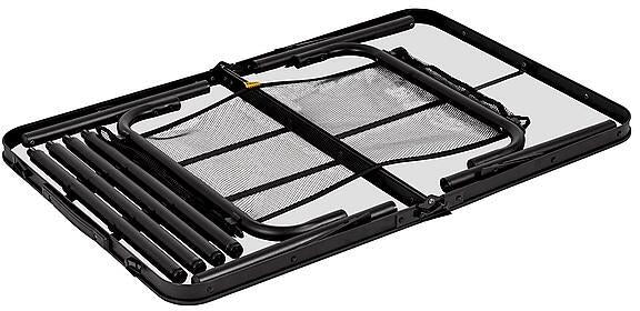 Campingbord Decatur 90x60 cm aluminium montert på gress