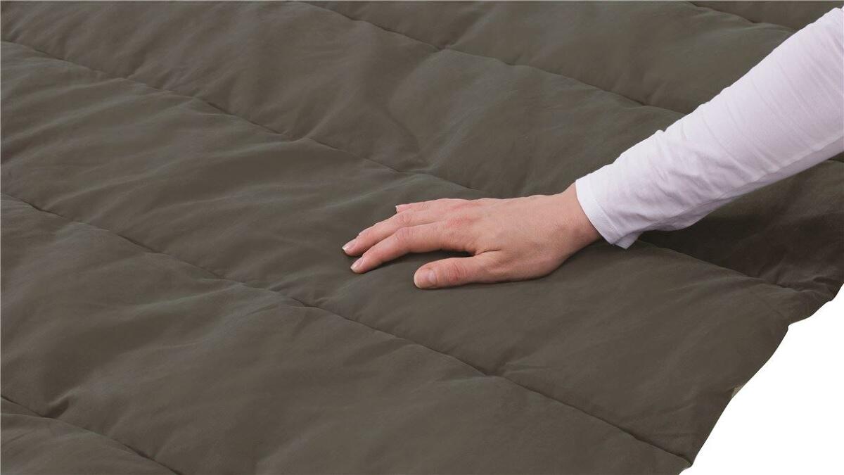Campingdyne Constellation Duvet Lux 220x200 cm, brun i kompresjonspose