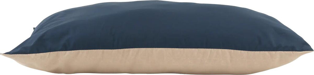 Campingpute Comfort Deluxe, 57x38 cm, resirkulert polyester bakside