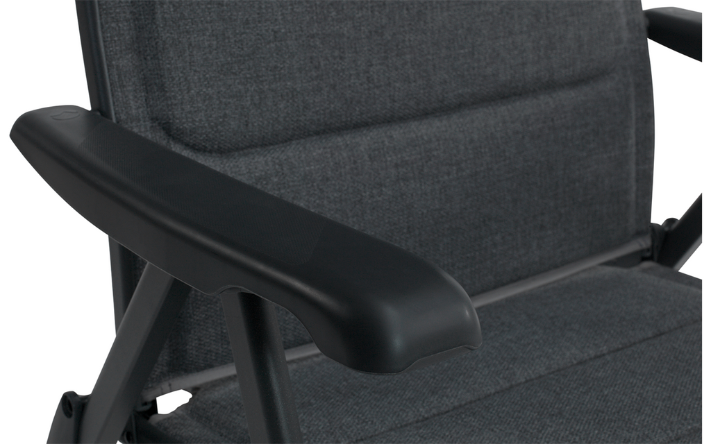 Campingstol Clements ekstra bred 7-trinns justerbar 200 kg - Outwell montert ute