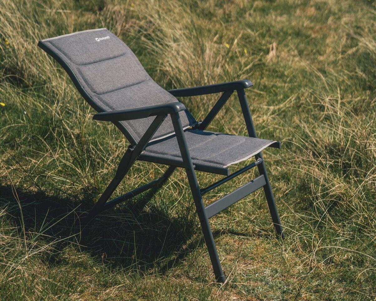 Campingstol Helena 7 posisjoner, polstret, rammedetalj