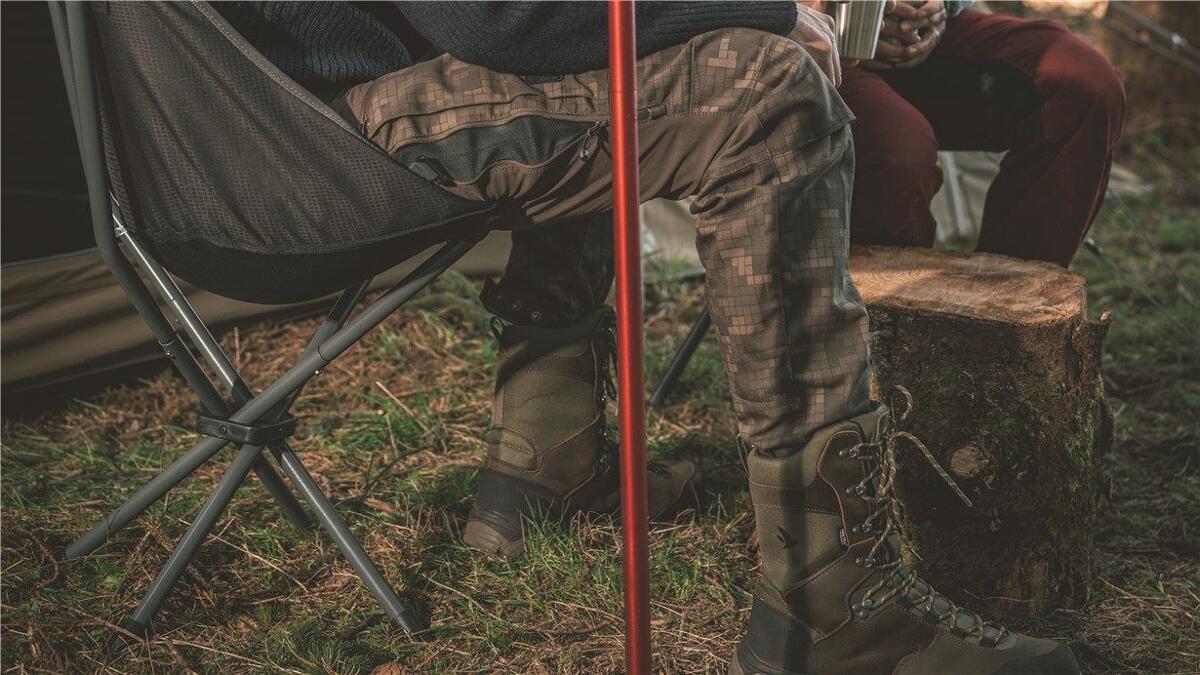 Campingstol Searcher Robens montert på campingplass