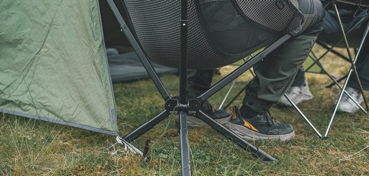 Campingstol Timberline 57x50x84cm aluminiumsramme 150kg nærbilde av ramme