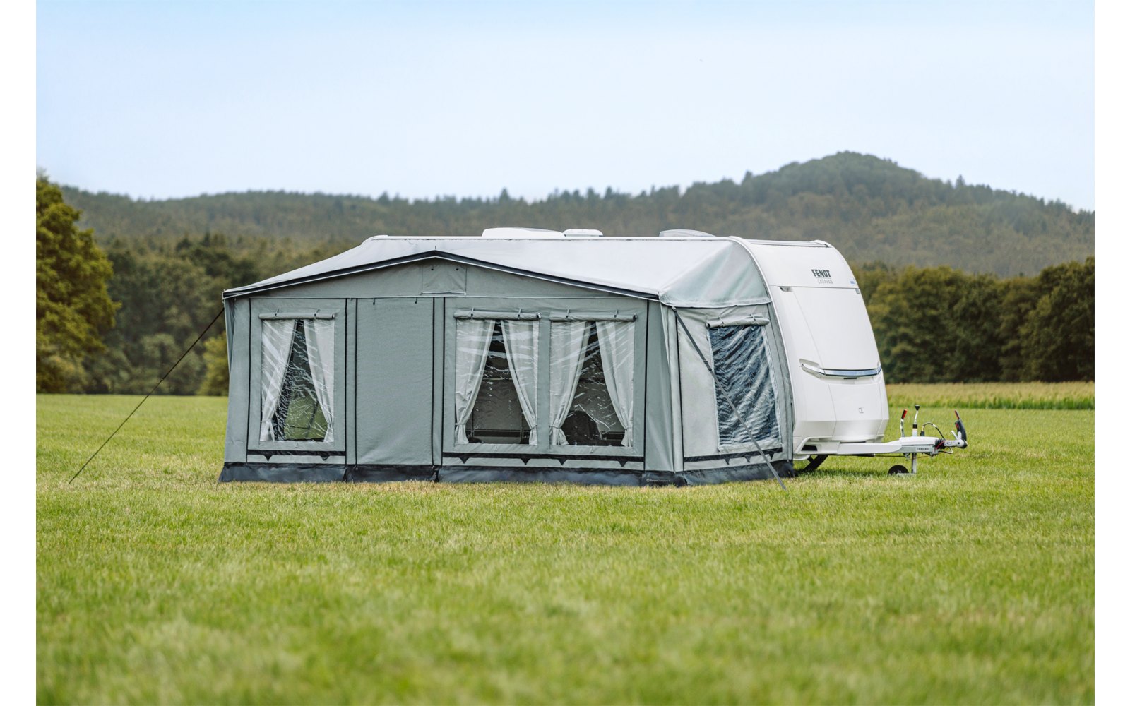 Campione Pro helårsfortelt for campingvogn 485x240 cm stålstativ detalj