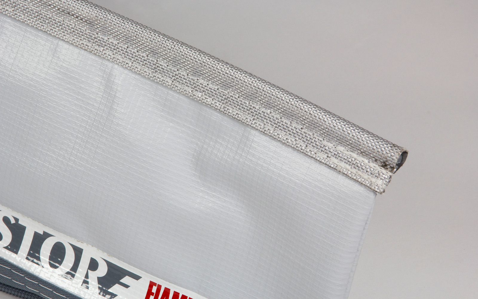 Detalj av Caravanstore XL ZIP posemarkise 280 cm Royal Grey
