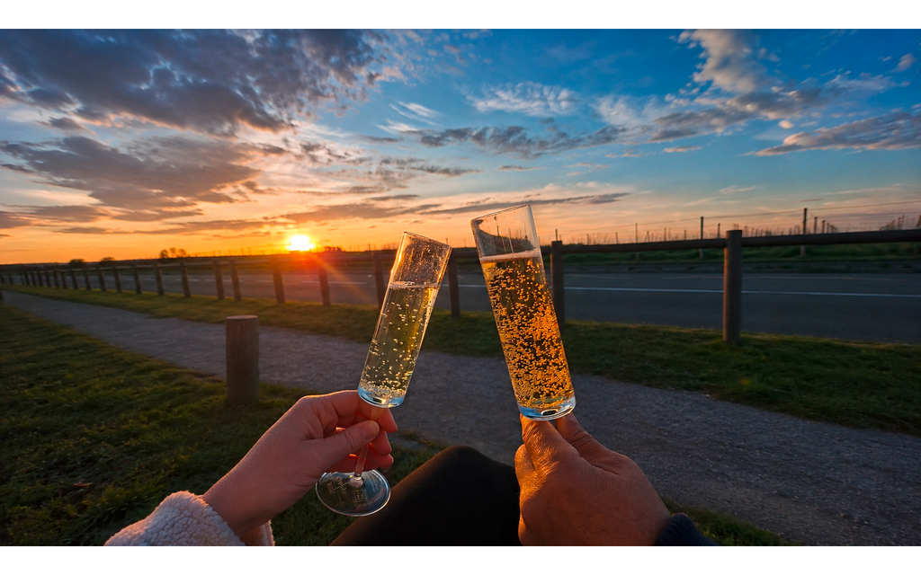 Champagneglass i akryl 150 ml 2-pk for camping bakside