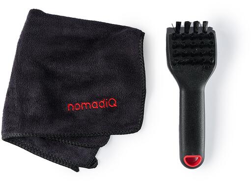 Cleaning-Kit grillbørste med klut for grillplate NomadiQ forfra