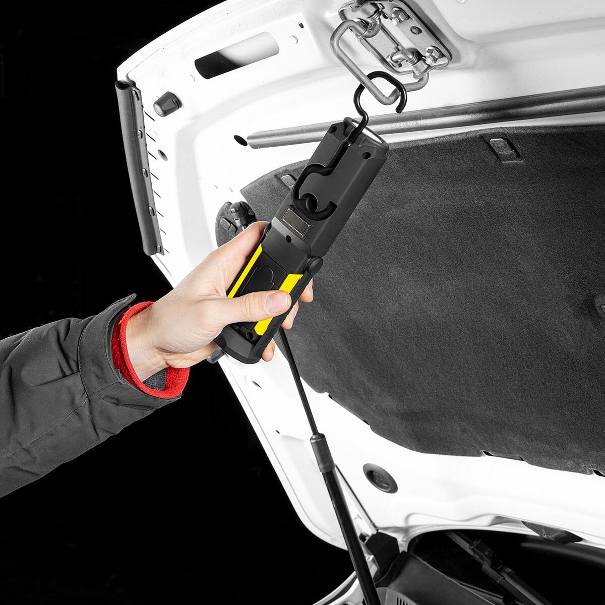 COB-LED arbeidslampe 220lm med magneter og batterier - Alca