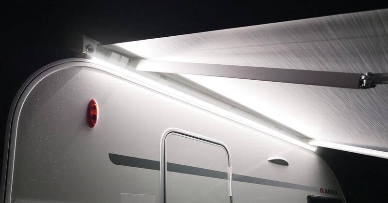 Deksel for LED-aluminiumprofil 1,5 m satinert - Carbest nærbilde