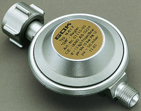 DIN-campingregulator 50 mbar for 5 og 11 kg propanflasker - GOK forfra