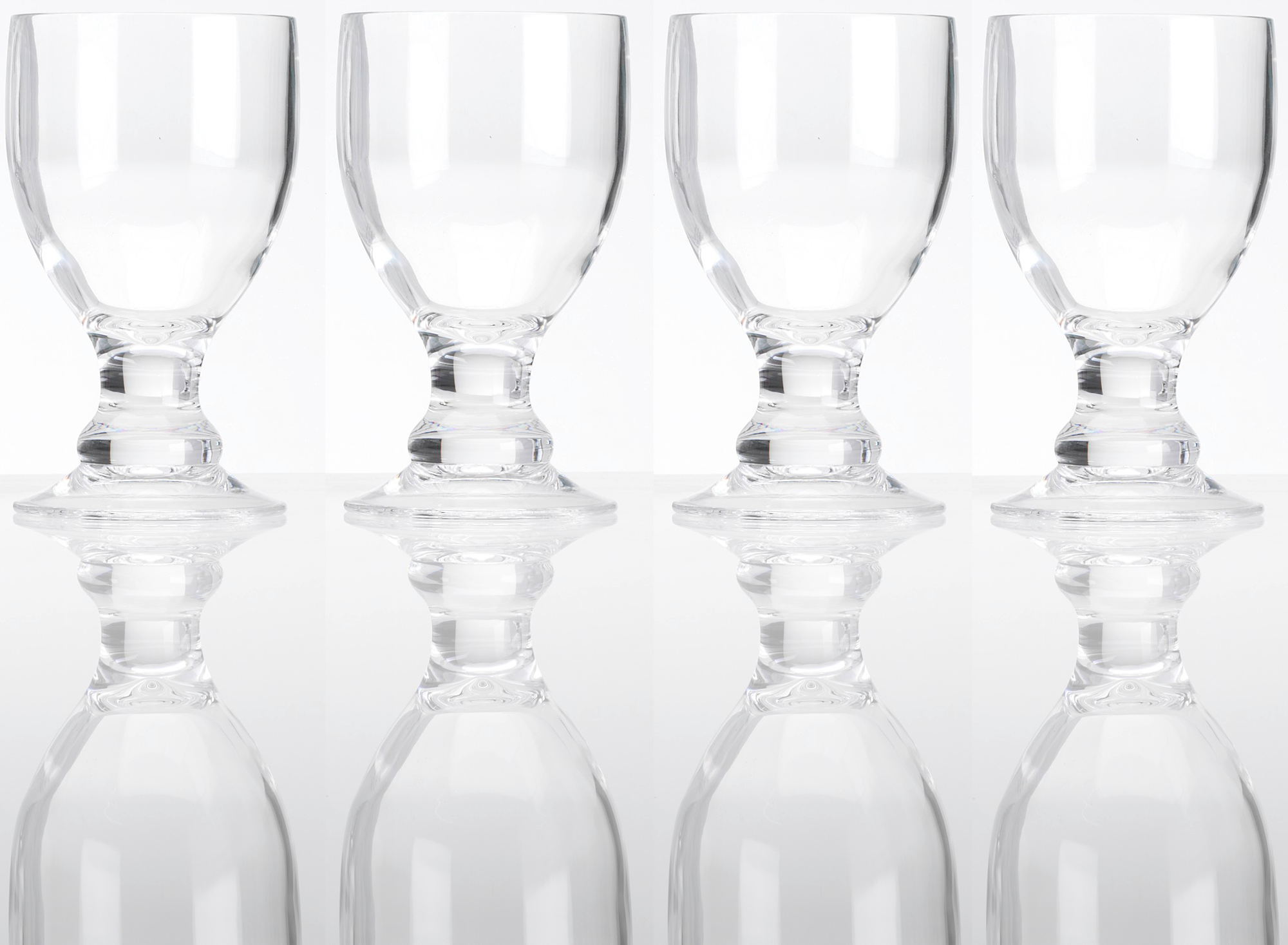 Drikkeglass Bella Goblet sett 4-deler polykarbonat forfra