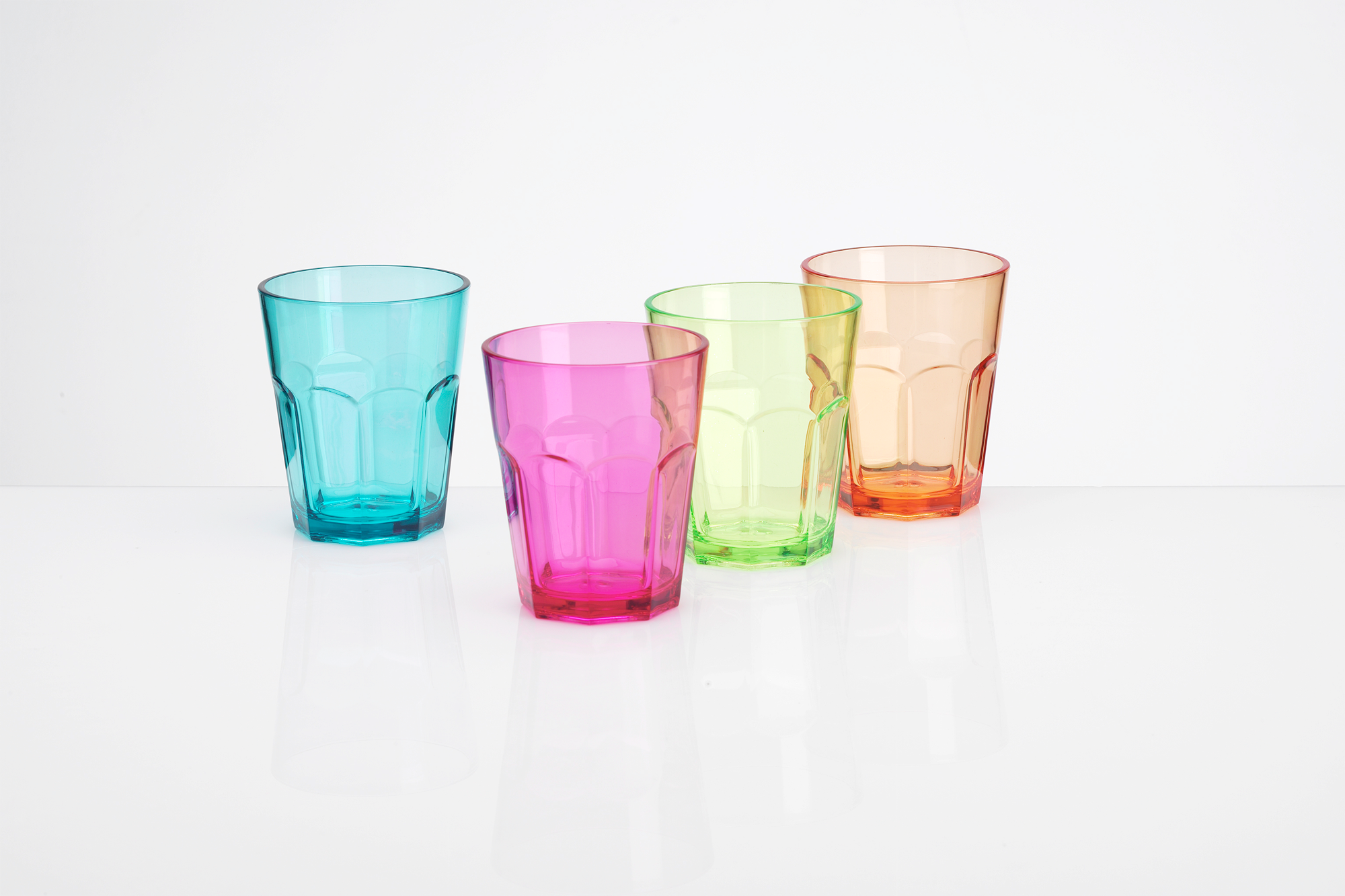 Drikkeglass Soda 340 ml 4-pakning flerfarget i akryl - Flamefield forfra