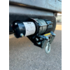Elektrisk motorvinsj 4800 kg 12V med fjernkontroll detalj av kabel og kontroll
