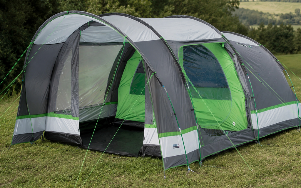 Familietelt Brixen 5.0 for 5 personer 4000 mm 15,2 kg - High Peak i grått, oppslått sett forfra med fortelt