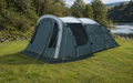 Familietelt Rockwell 6 for 6 personer 3 soverom 3000 mm - Outwell sett forfra, oppslått på campingplass