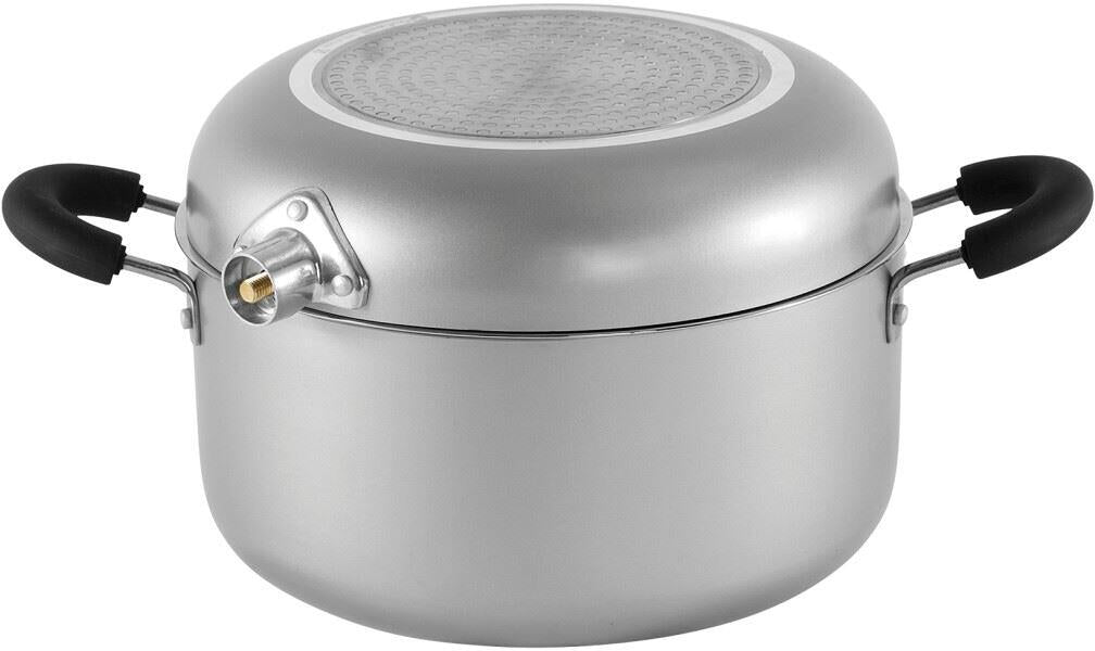 Detalj av lokk og håndtak på Feast L kokekartsett 6-delers aluminium med keramisk belegg