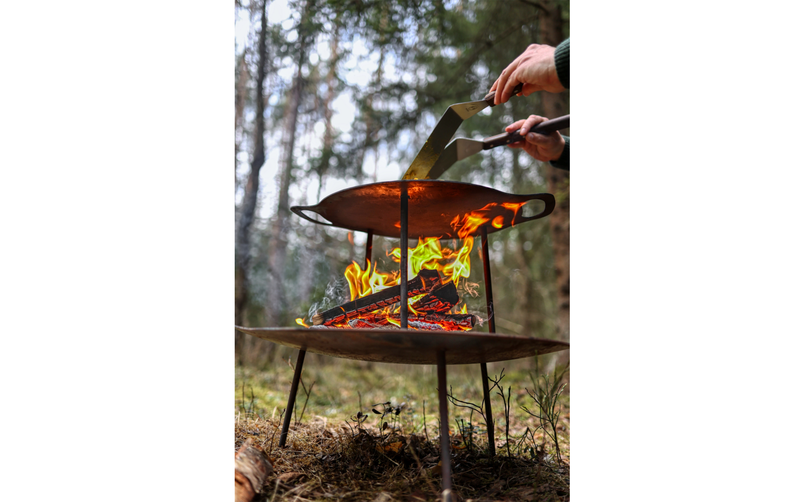 Fleksibel grillspade med trehåndtak i rustfritt stål - Petromax ved siden av grillutstyr