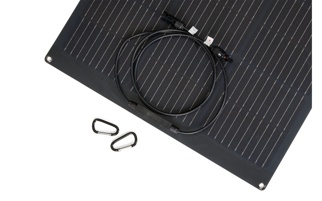 Detalj av solcelleceller på fleksibelt solcellepanel FX100 100W