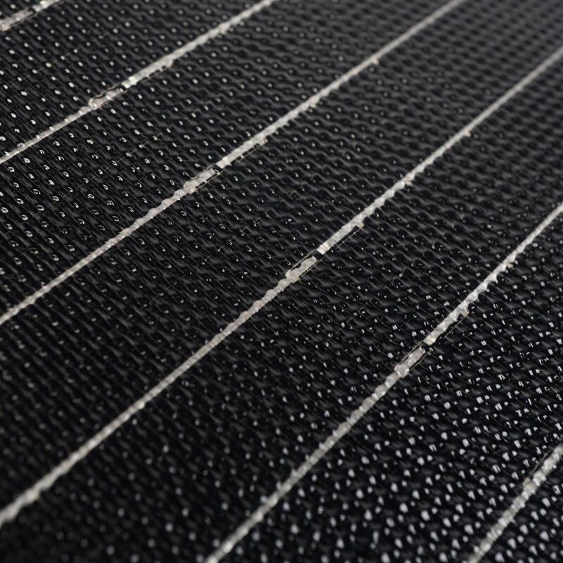 Nærbilde av tilkoblingsboks på SOLA Flex Mono 100-240W ETFE