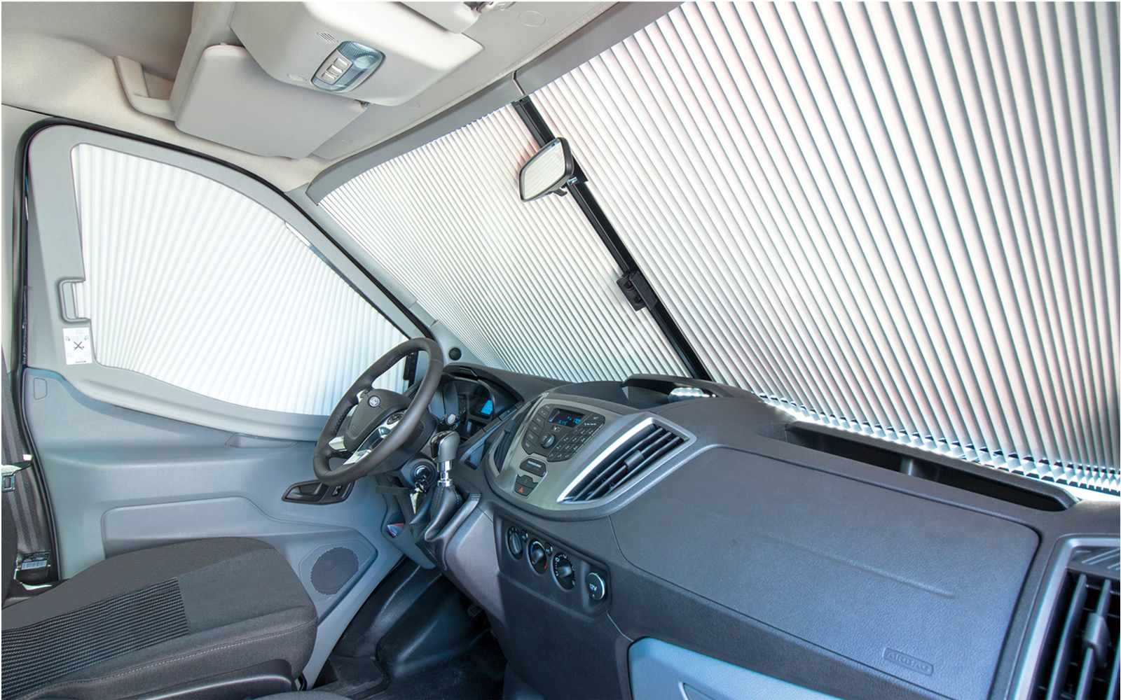 Montert førerhusblending REMIfront IV i Ford Transit Custom