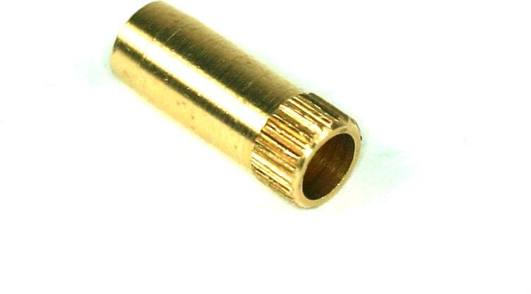Forsterkningshylse 10 x 1 mm for kobberrør, messing nærbilde